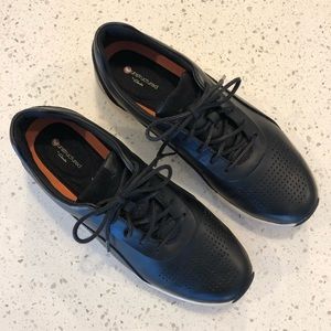 Clarks Unstructured Black Leather Lace Up Sneakers
